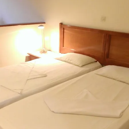 Hotel de apartamente Captain Yiannis &