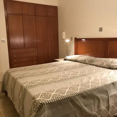 Captain Yiannis & Apart-hotel *